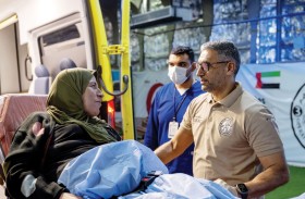 المستشفى الإماراتي العائم يواصل استقبال الإصابات والحالات المرضية القادمة من قطاع غزة