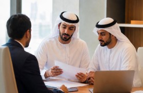 أبوظبي للتسجيل :إعفاء 7823 منشأة من غرامات تأخر تجديد الرخص