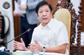 رئيس الفلبين: نحقق في حادث تصادم في بحر الصين 