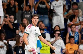 بعد أول هدف مع ريال مدريد.. دي لافوينتي يحضر مكافأة إسبي
