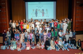 نهيان بن مبارك يوجه بتعزيز قيم الانتماء للوطن والولاء لقيادته لدى الأجيال الجديدة