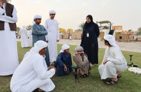 نادي صقّاري الإمارات يُطلق فرعًا موسميًا لمدرسة محمد بن زايد للصقارة وفراسة الصحراء