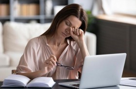 النساء أقل عرضة للترقية بسبب التوتر 