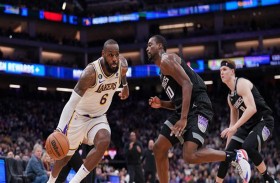 فوز خامس تواليا لليكرز في دوري «أن بي ايه»