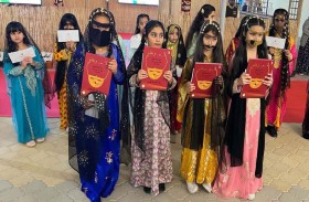 بلدية منطقة الظفرة تقديم الدعم اللوجستي لمزاينة الإبل في مهرجان الظفرة