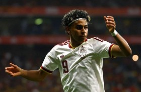 لامين جمال يندّد بالـ «سخرية» المعادية للمسلمين خلال مواجهة المنتخب المصري  