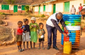 مبادرة «20 في 2020» تساهم في تحسين جودة المياه ضمن المجتمعات الريفية بمدغشقر 