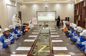 بلدية دبا و«الهلال» يطلقان مبادرة «نبع الخير» لتعزيز صحة العمال خلال الصيف