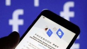 فيسبوك يتيح دفع الأموال عبر واتساب