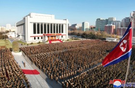 مـــا ســـــر الحشـــد العسكـــري غــــير المسبـــوق قـــرب بيونغ يــــانغ؟