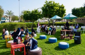 بلدية مدينة أبوظبي تنفذ مبادرة لإعادة تدوير الإطارات المستعملة في شاطىء البطين 