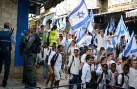 حماس: إسرائيل تخاطر بحرب أخرى إذا سمحت بمسيرة الأعلام 