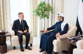 منصور بن زايد يستقبل السفير التركي لدى الدولة