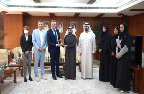 غرفة عجمان تستقبل وفدا إقتصاديا من جمهورية سلوفينيا لبحث التعاون المشترك