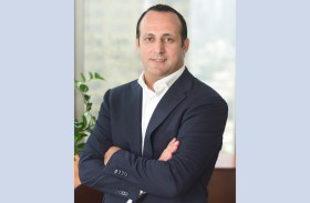 دو وسامسونج توقّعان اتفاقية تعاون استراتيجي لثلاث سنوات 