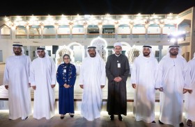 سعيد بن محمد آل نهيان يشهد ندوة البصمة الإيجابية في بيت محمد بن خليفة بالعين