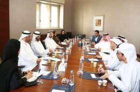غرفة الشارقة وجمعية الإمارات لريادة الأعمال تبحثان تأسيس تعاون استراتيجي