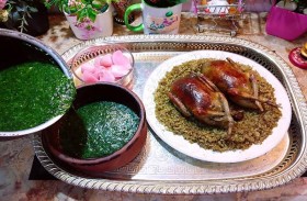 استنفار في مطار أمريكي  بسبب «ملوخية وحمام محشي»