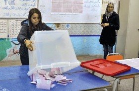 إقبال ضعيف على الانتخابات التشريعية بتونس.. والنتائج اليوم