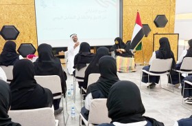 مركز شباب أم القيوين يطلق فعاليات للتوعية بالتراث