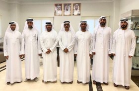رئيس دائرة شؤون الضواحي والقرى يطلع على برامج وفعاليات مجلس ضاحية واسط