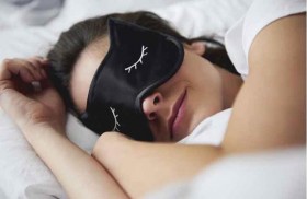 كم يحتاج الإنسان من النوم العميق؟