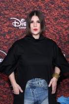 الممثلة الأمريكية ميلاني باكسون لدى حضورها العرض الأول لفيلم  «Descendants: Wicked Wonderland» في لوس أنجلوس. «ا ف ب» 