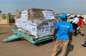 تقرير: التمييز في توزيع اللقاحات ترك أفريقيا في المؤخرة