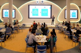 8 جلسات حوارية واجتماعات تدريبية في أسبوع التطوير المهني