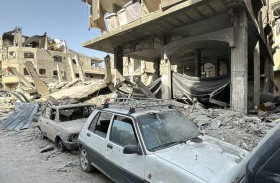 قصف إسرائيلي يعطل  خدمات بمستشفى في شمال غزة 