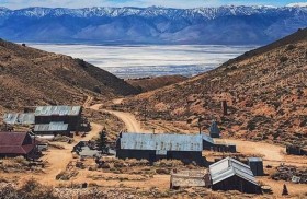 مدينة أشباح يسكنها شخص واحد 