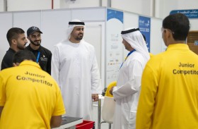 ذياب بن محمد بن زايد يشهد جانباً من فعاليات النسخة الـ16 من المسابقة الوطنية لمهارات الإمارات