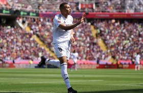 مبابي يجاور كريستيانو برقم تاريخي في «الكلاسيكو»