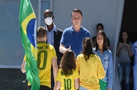 بولسونارو يواصل تحدي الكونغرس والمحكمة العليا في البرازيل