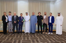 وفد رياضي تركي يزور نادي الإمارات برأس الخيمة