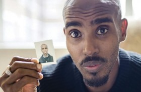 العدّاء البريطاني الشهير يفجر مفاجأة: أنا لست محمد فرح