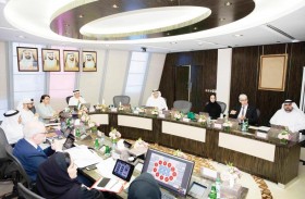 مجلس جامعة الإمارات يعقد اجتماعه الأول للعام الأكاديمي 2022-2023