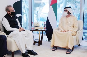 محمد بن راشد يلتقي الرئيس الباكستاني بمقر إكسبو 2020 دبي