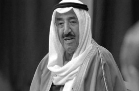 الشيخة فاطمة بنت مبارك تعزي حرم أمير الكويت في وفاة الشيخ صباح الأحمد الجابر الصباح