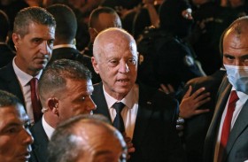 قيس سعيّد رئيس «في مهمّة إلهية» لإنقاذ تونس 