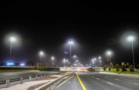 طرق دبي ترسي عقد مشروع إنارة طرق في 40 منطقة بقيمة 278 مليون درهم