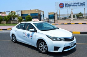 194 مستفيدا خلال أسبوعين من خدمة اختبار اليوم الواحد بشرطة الشارقة