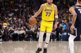 دونتشيتش يقود ليكرز لقلب الطاولة على ناغتس 