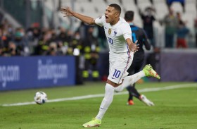 مبابي.. دي بروين.. بيدري.. جونيور ونيمار... أبرز النجوم المنتظر تألقهم في مونديال 2022 