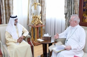 نهيان بن مبارك يستقبل النائب الرسولي لجنوب الجزيرة العربية