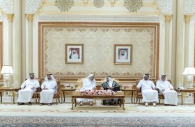حاكم الشارقة يواصل استقبال المهنئين بشهر رمضان المبارك