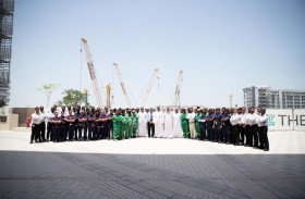 «جمارك أبوظبي» تحتفي بالعمال في يومهم 