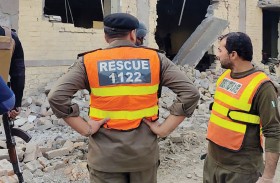 عشرات القتلى بهجوم يستهدف قاعدة عسكرية في باكستان 