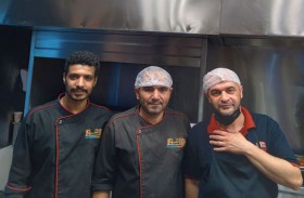 القرية العالمية في عيون العارضين –11