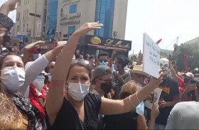 تونس: مسيرات احتجاجية تطالب بإسقاط النظام!
